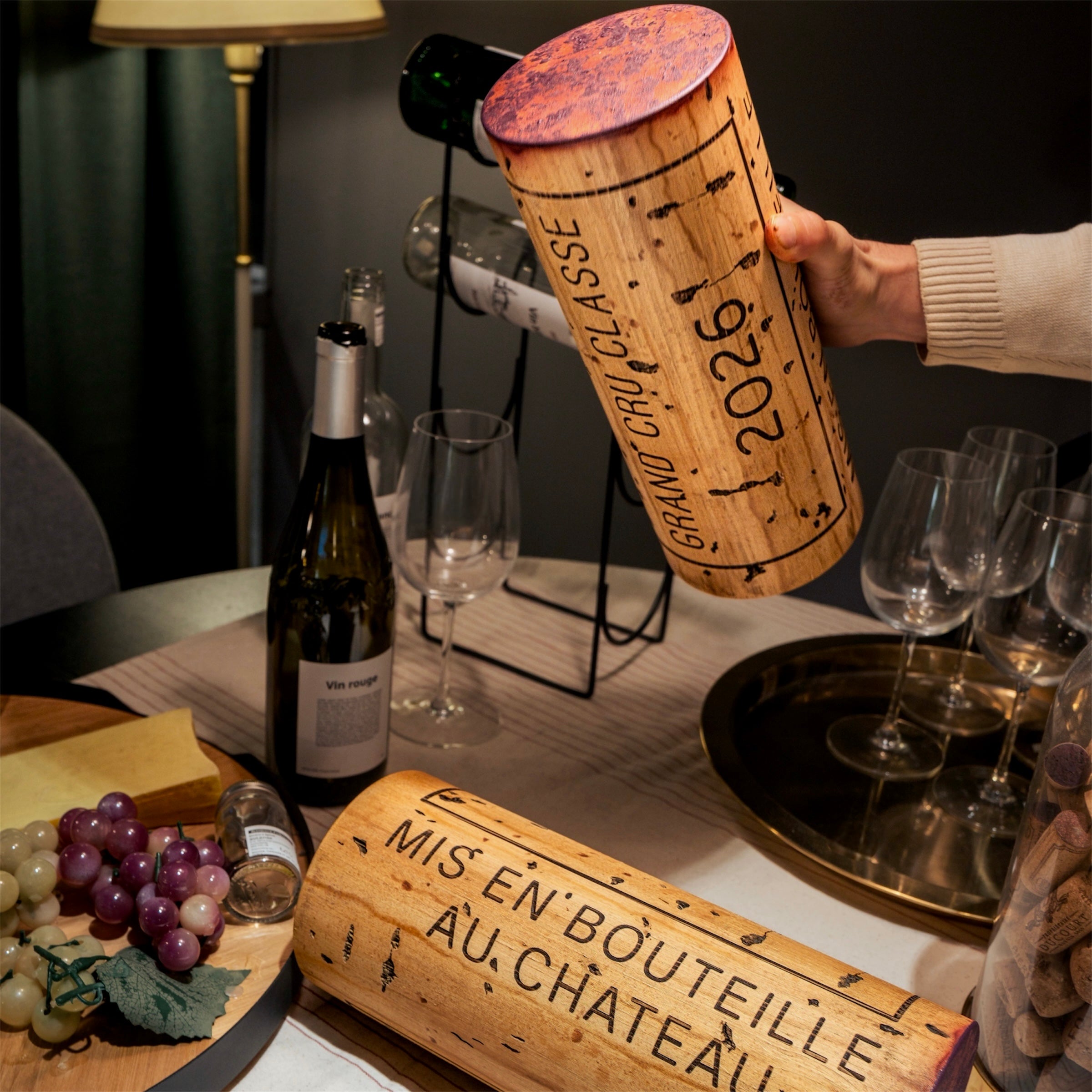 L'Édition Empreinte Bordeaux – Bouchon de Vin Sculptural (30 cm)